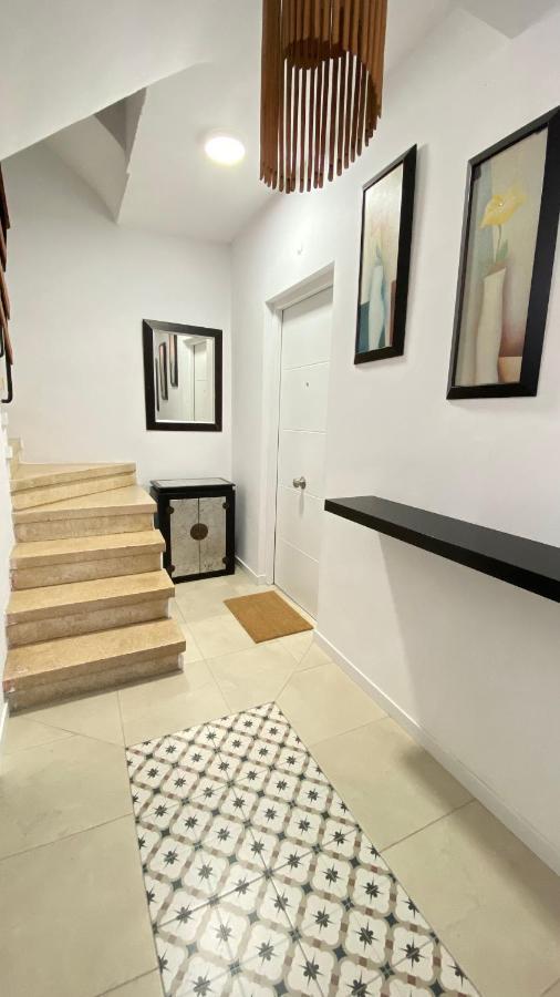 Apartamento Retama Laguna Centro Сан-Крістобаль-де-ла-Лагуна Екстер'єр фото